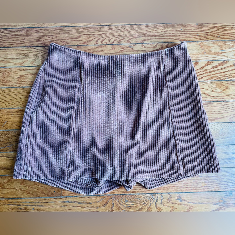 Women’s Loveriche Corduroy Skort Size M
